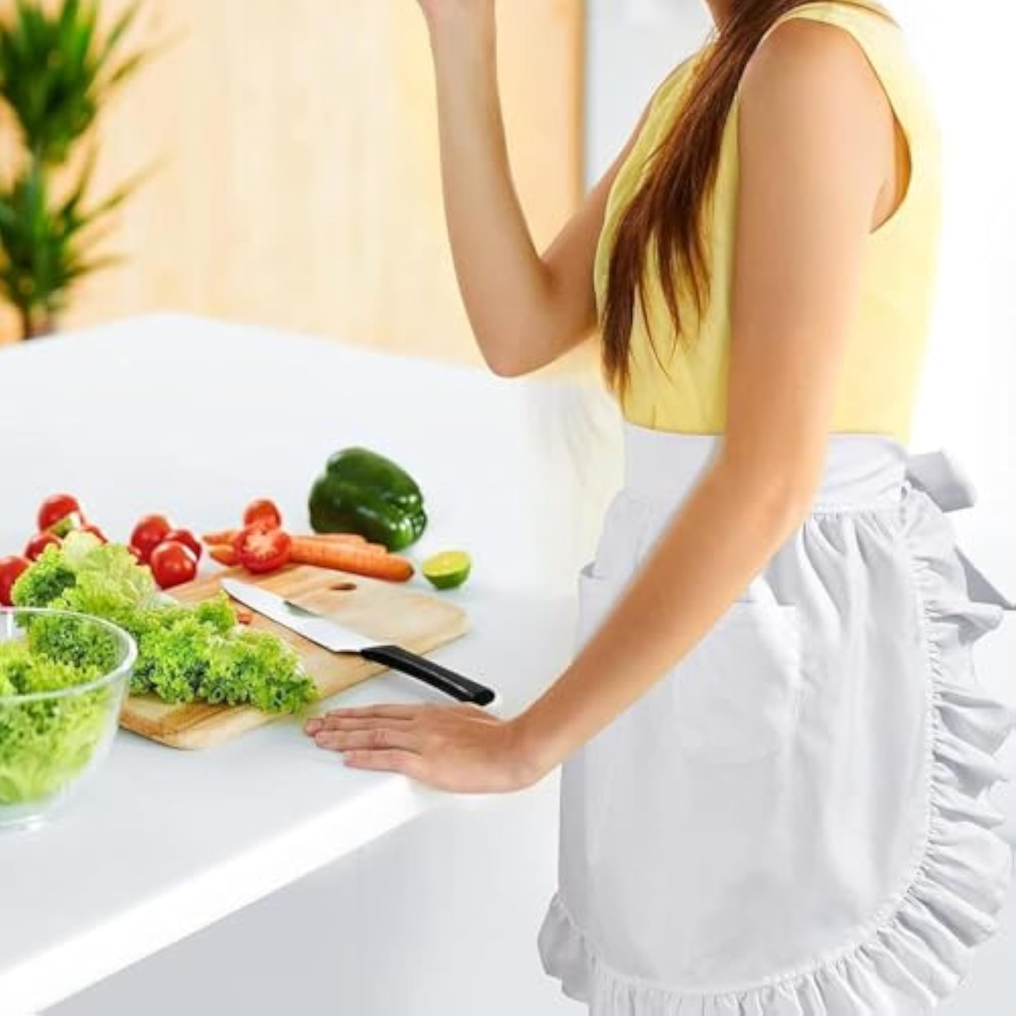Lightweight Comfortable Half Apron for Baking, Gift